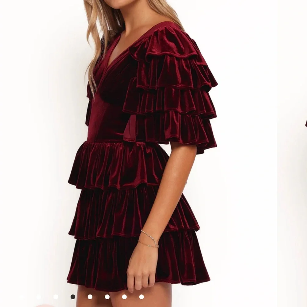 Petal & Pup Agnes Mini Skirt in Wine - Picture 5 of 10